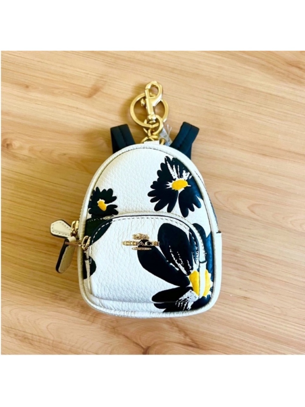 Coach Mini Court Backpack
Bag Charm With Floral Print #CZ605 - Picture 3 of 11
